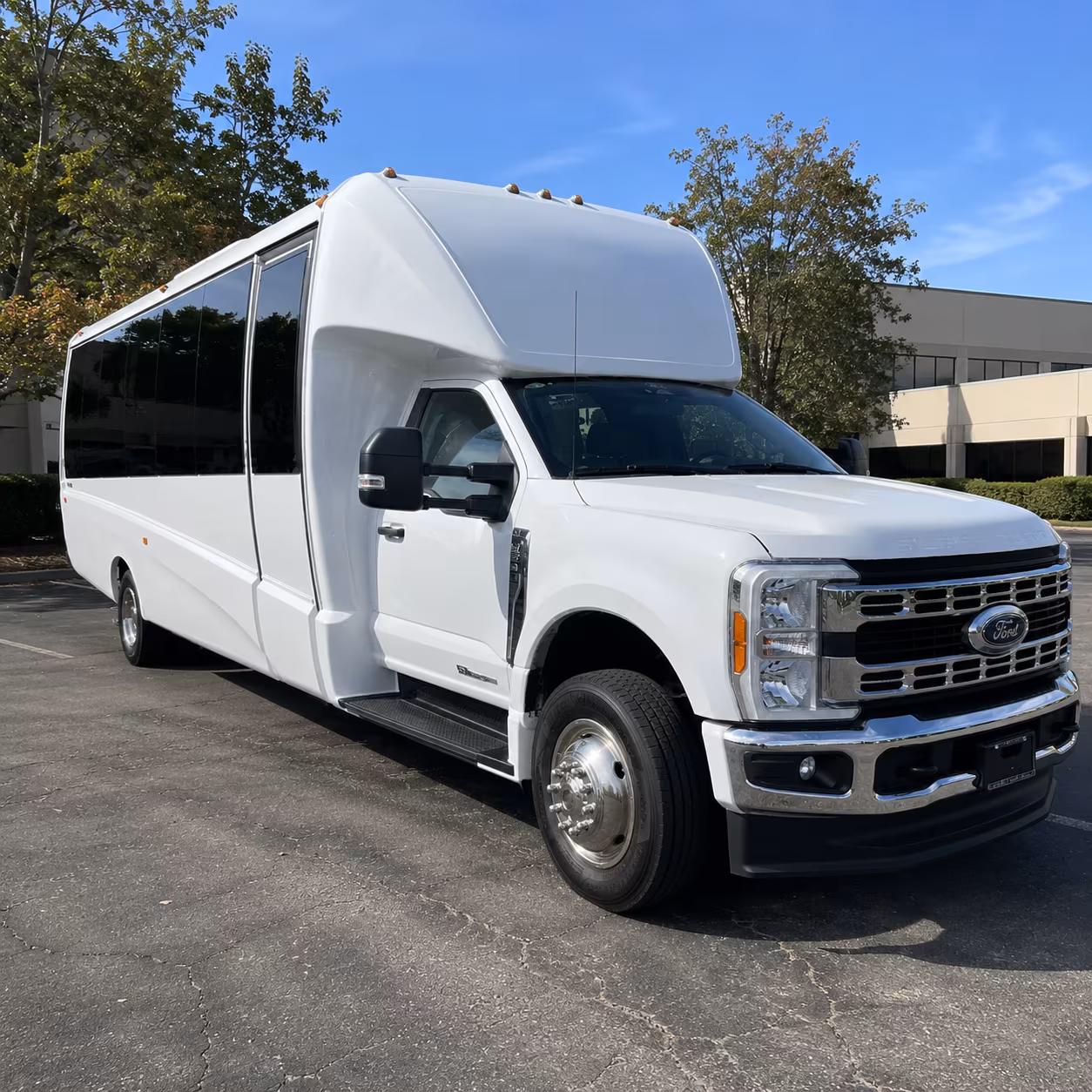 employee shuttle buses for georgetown s growing corporate campuses