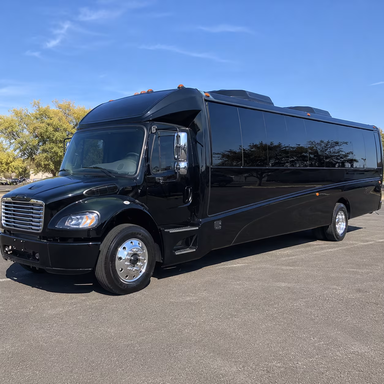 georgetown 20 passenger minibus