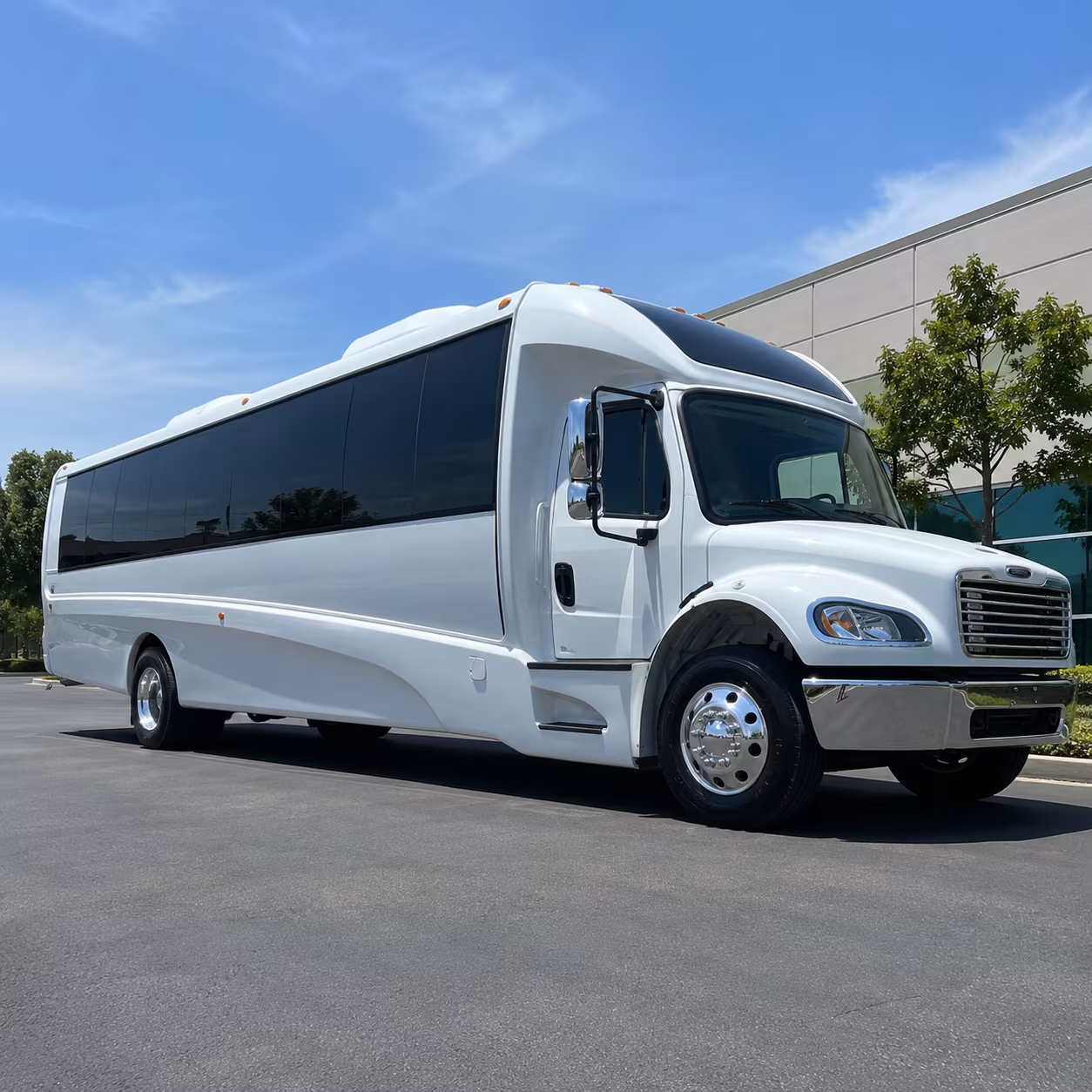 georgetown 35 passenger minibus