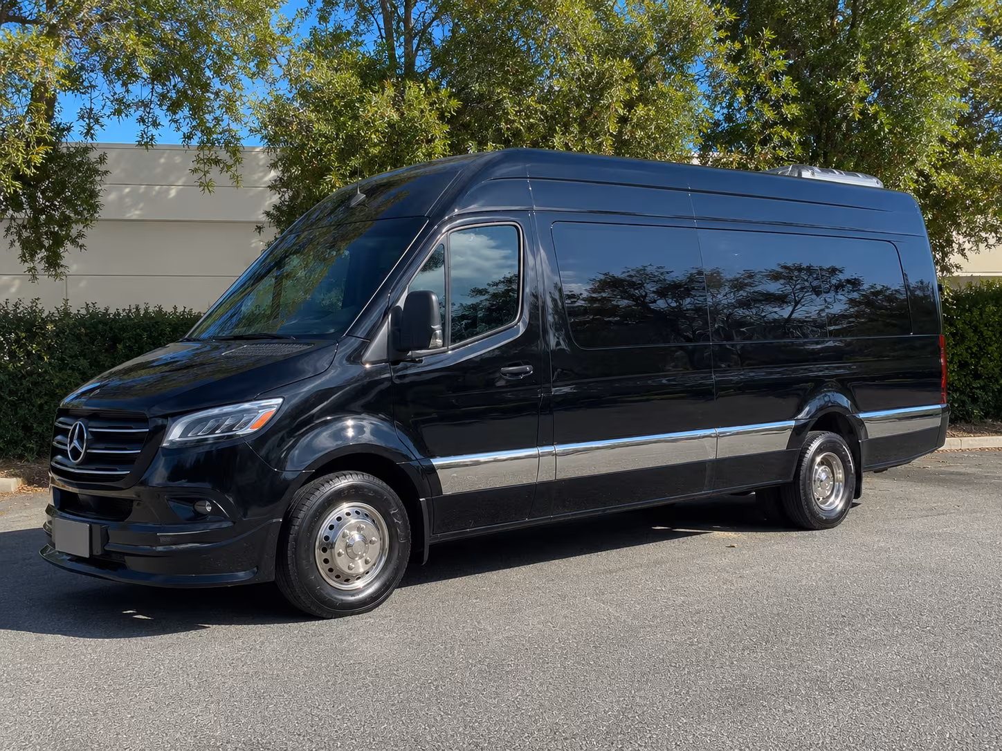 georgetown airport transportation onboard seating
