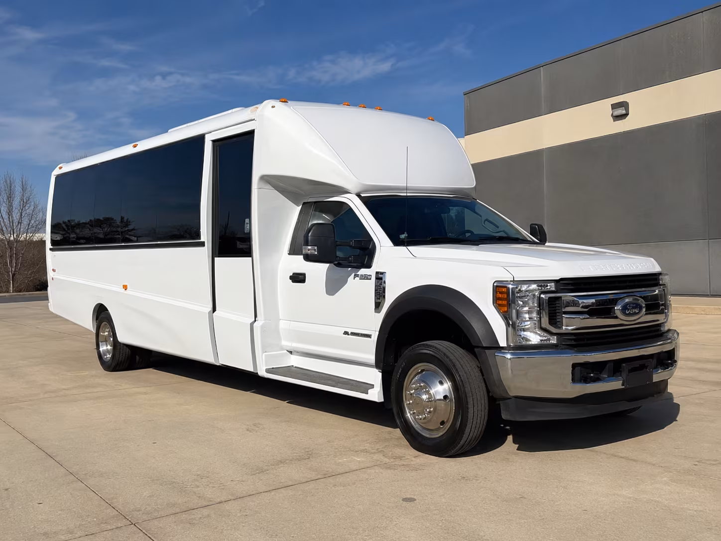 sporting event and recreation group buses near georgetown